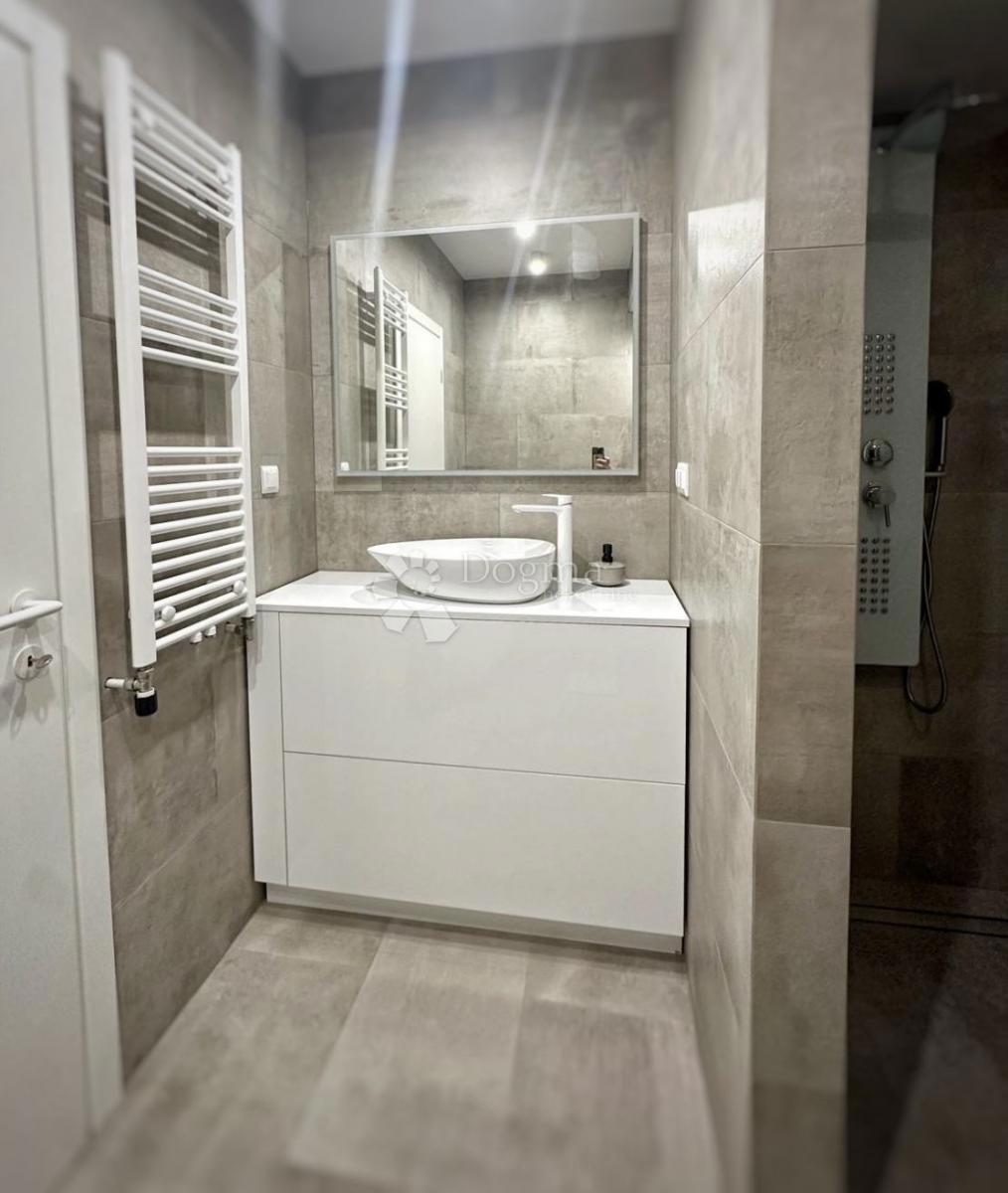 Stanovanje Martinovka, Trnje, 70m2