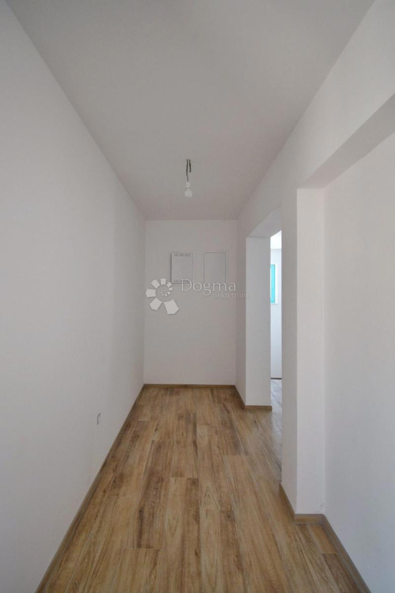 Hiša Barbariga, Vodnjan, 272m2
