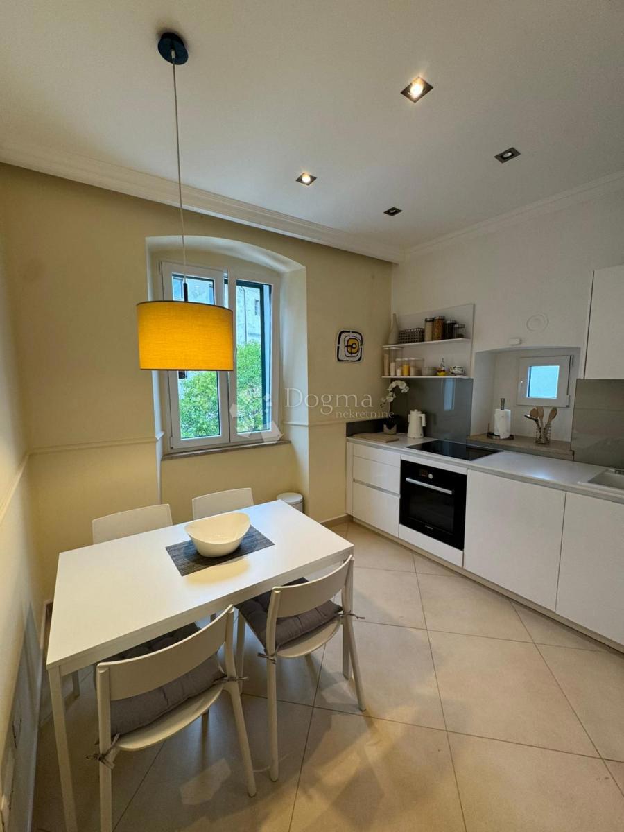 Stanovanje Centar, Rijeka, 78m2