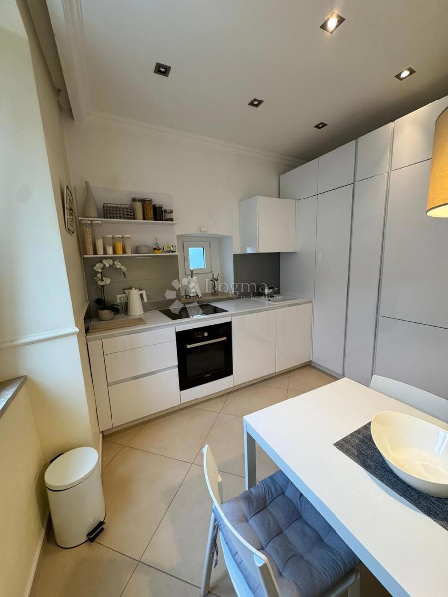 Stanovanje Centar, Rijeka, 78m2