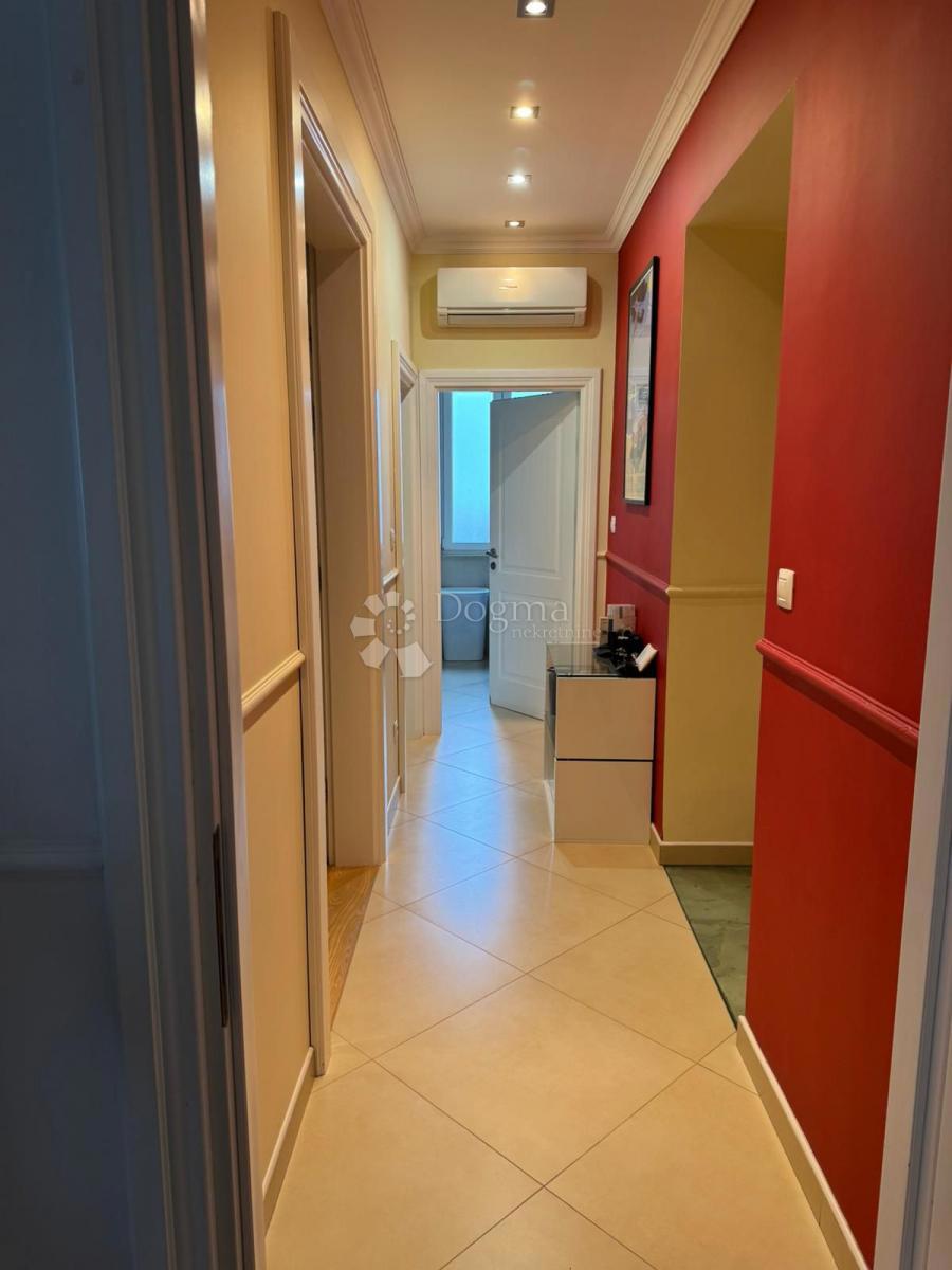 Stanovanje Centar, Rijeka, 78m2