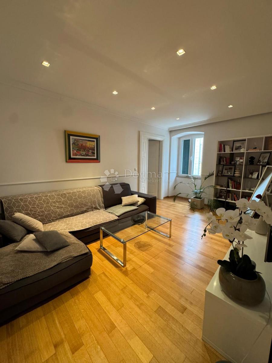 Stanovanje Centar, Rijeka, 78m2