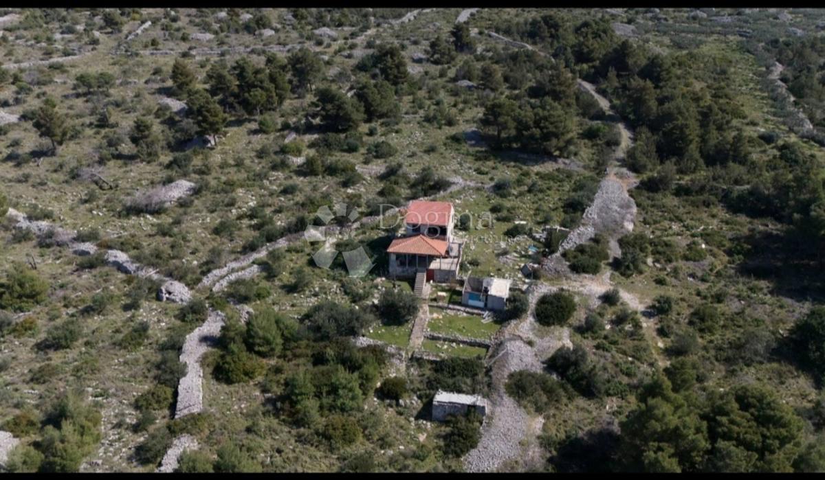 Hiša Milna, 151m2