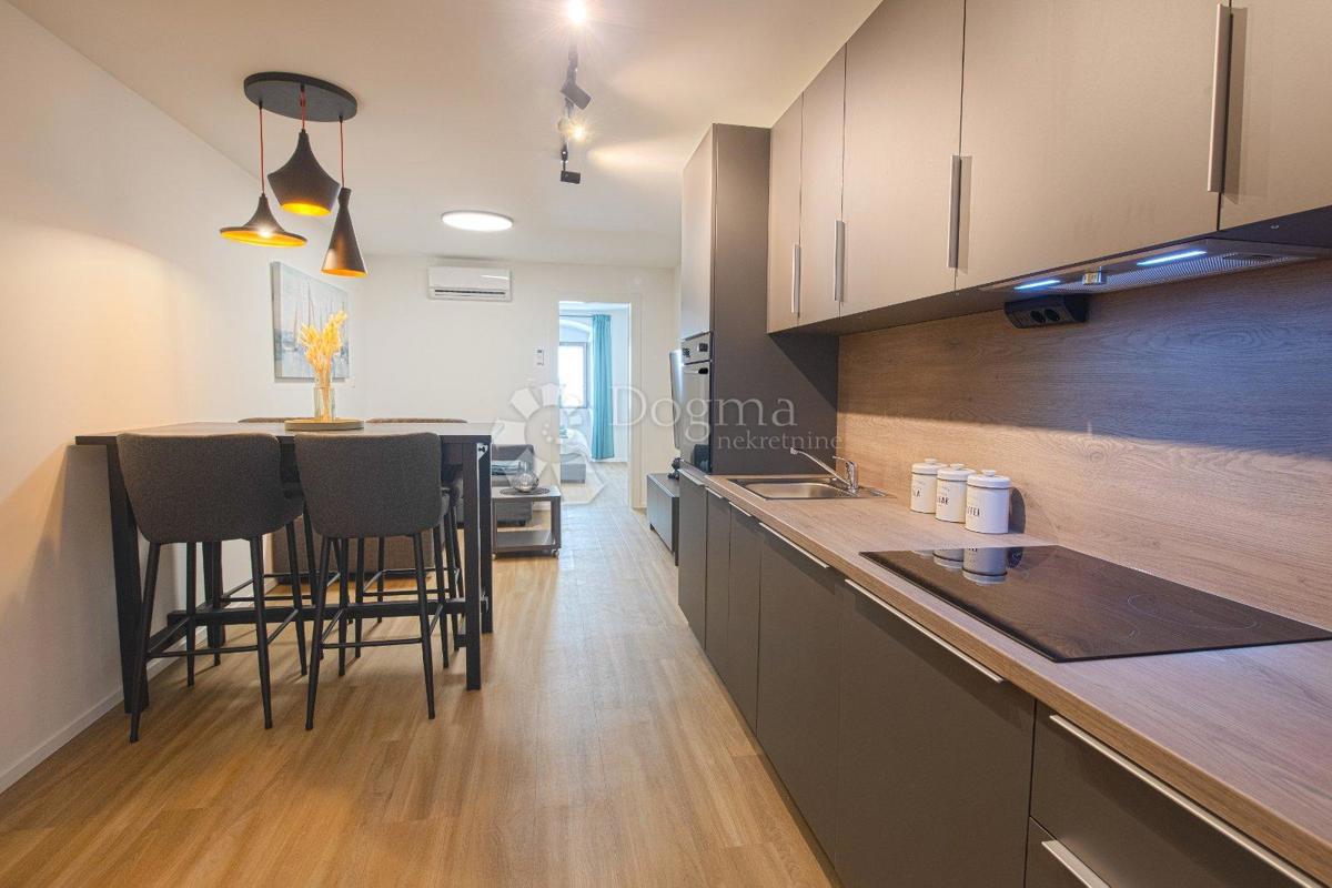 Stanovanje Centar, Rijeka, 93,50m2