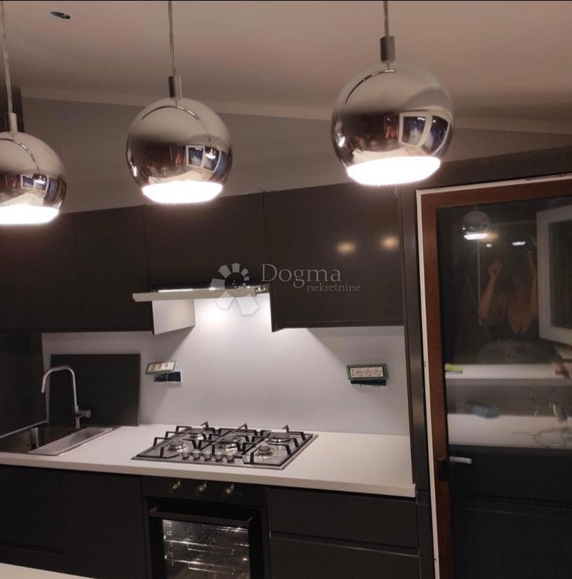 Apartma Novi Vinodolski, 66m2