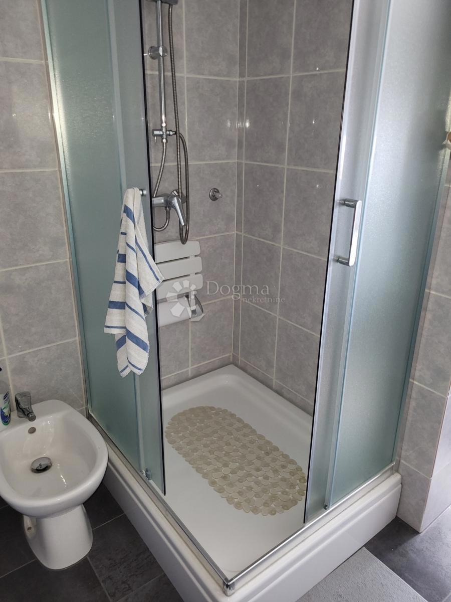 Apartma Novi Vinodolski, 66m2