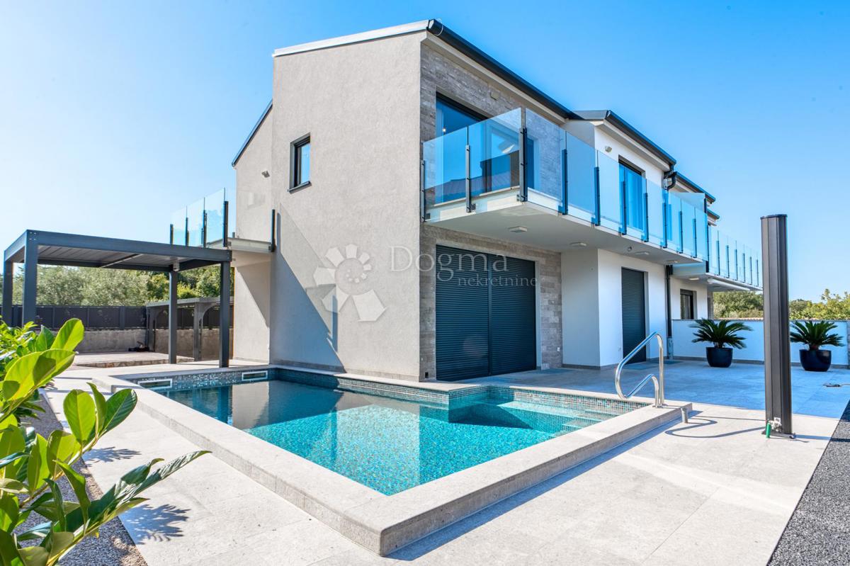 Hiša Milčetići, Malinska-Dubašnica, 183m2