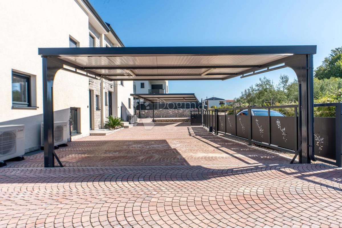 Hiša Milčetići, Malinska-Dubašnica, 183m2