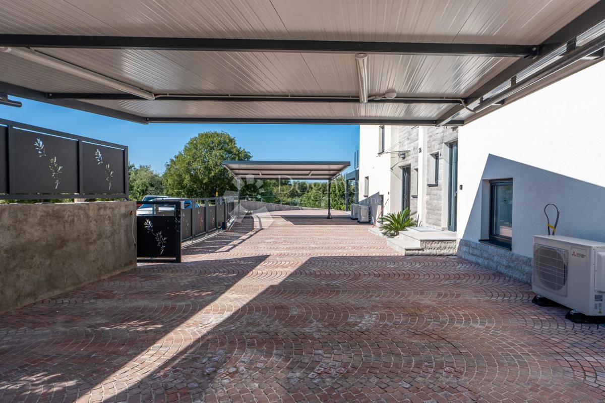 Hiša Milčetići, Malinska-Dubašnica, 183m2