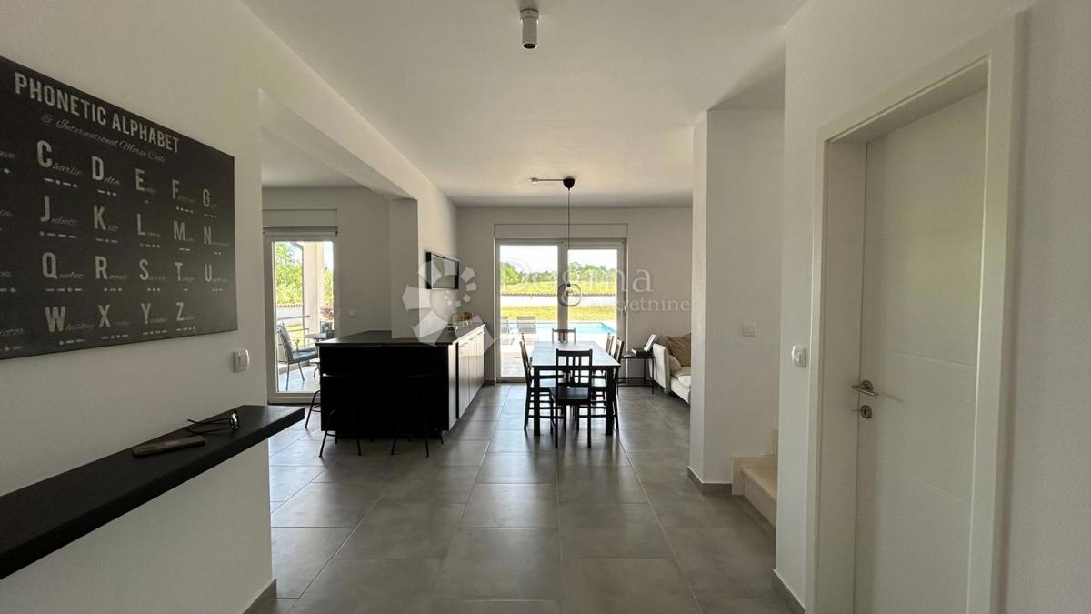 Hiša Vodnjan, 149,79m2