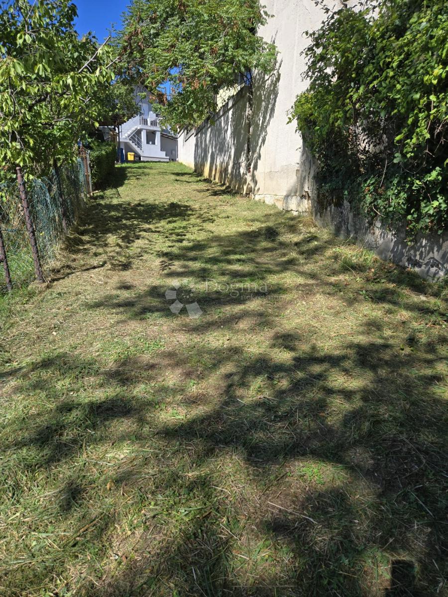 Kmetijsko zemljišče Maksimir, 1.780m2