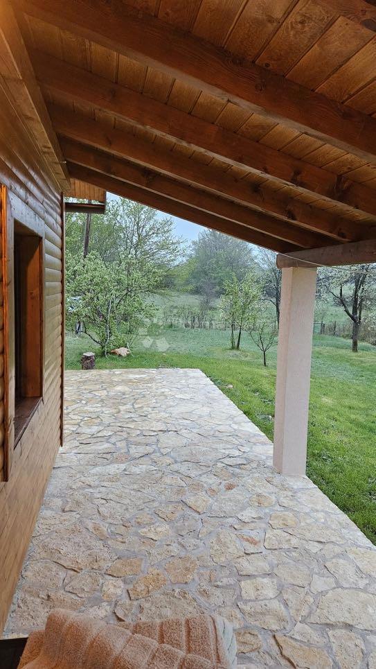 Hiša Studenci, Perušić, 90m2