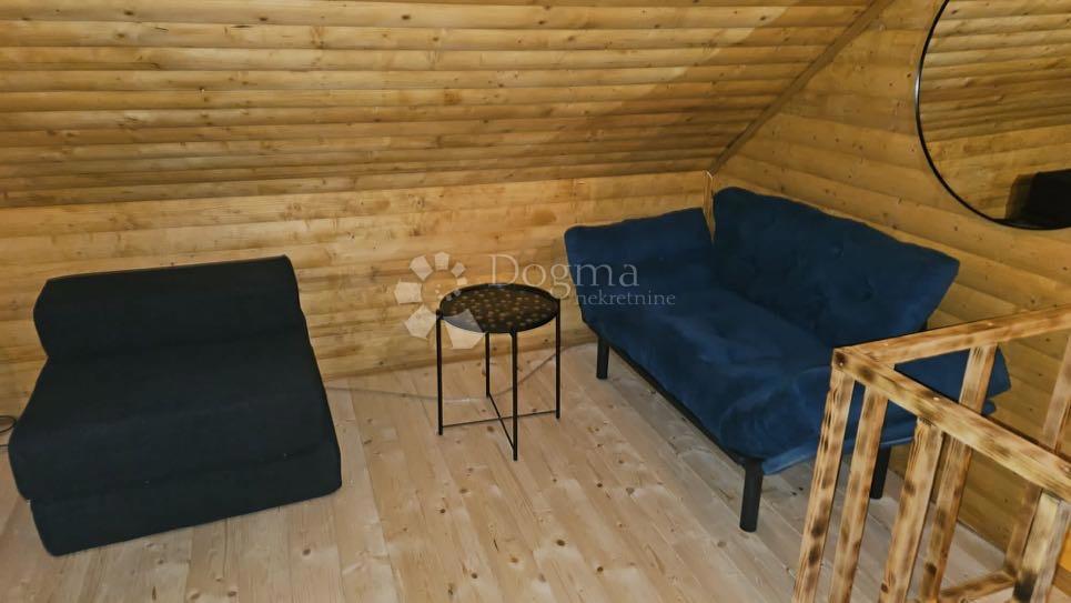 Hiša Studenci, Perušić, 90m2