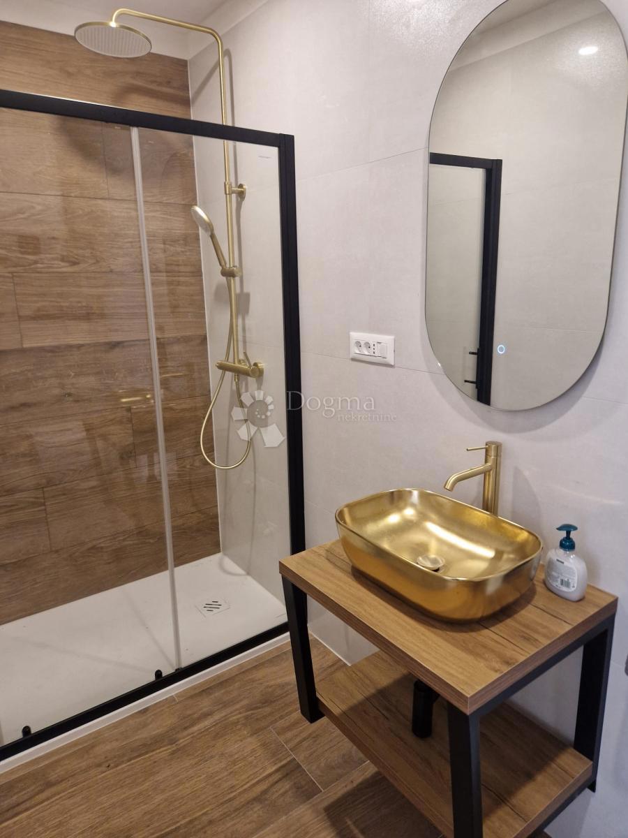 Poslovni prostor Mertojak, Split, 25,60m2