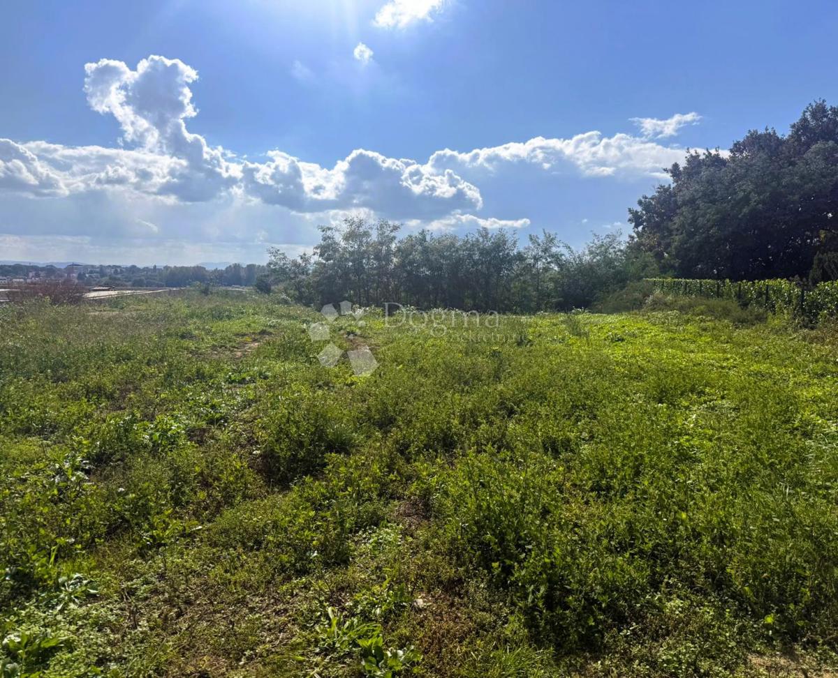 Zazidljivo zemljišče Mihovljan, Čakovec - Okolica, 999m2