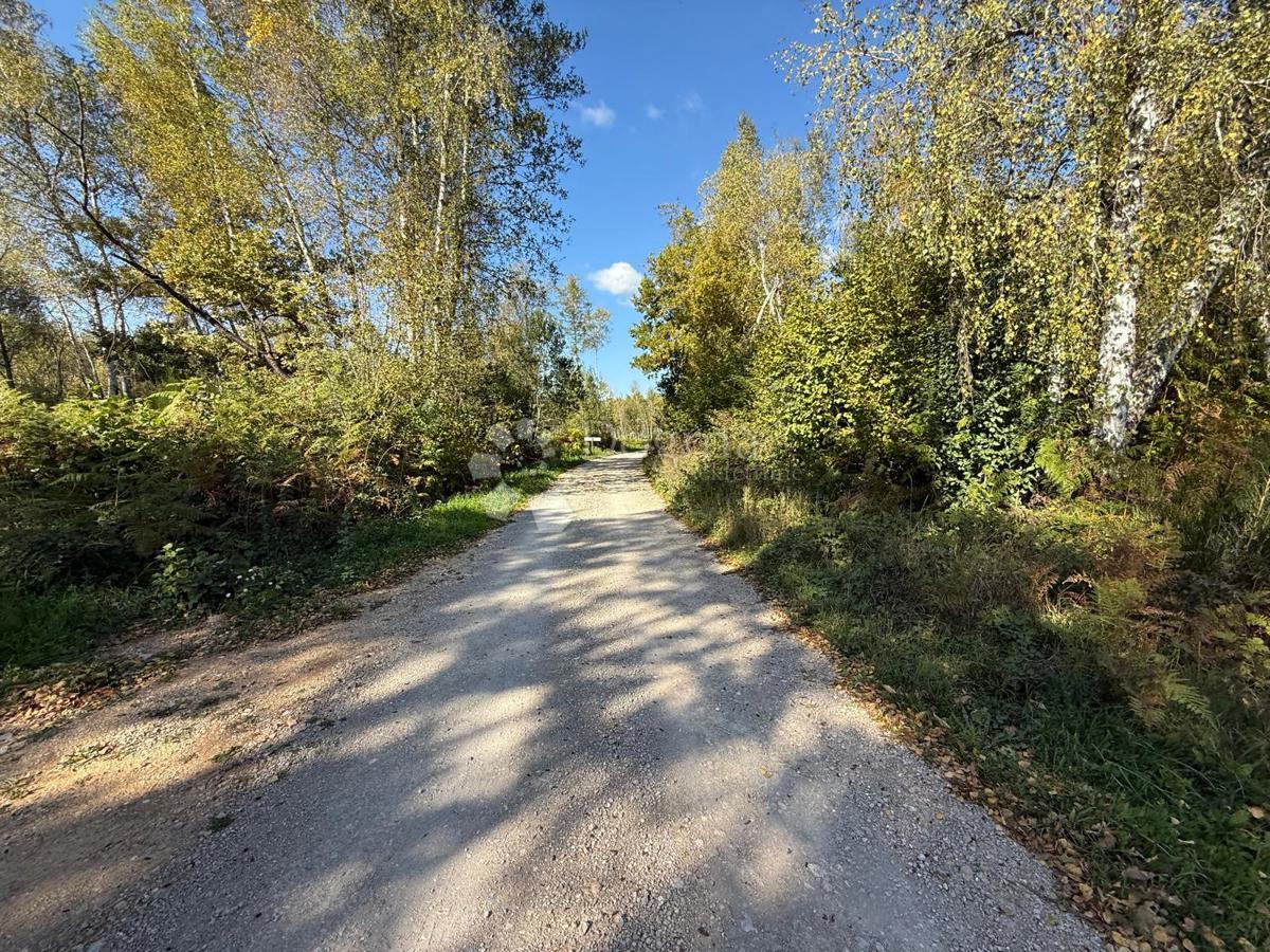 Zazidljivo zemljišče Veliki Žitnik, Gospić - Okolica, 12.158m2