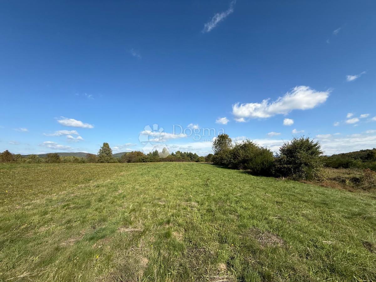 Zazidljivo zemljišče Veliki Žitnik, Gospić - Okolica, 12.158m2