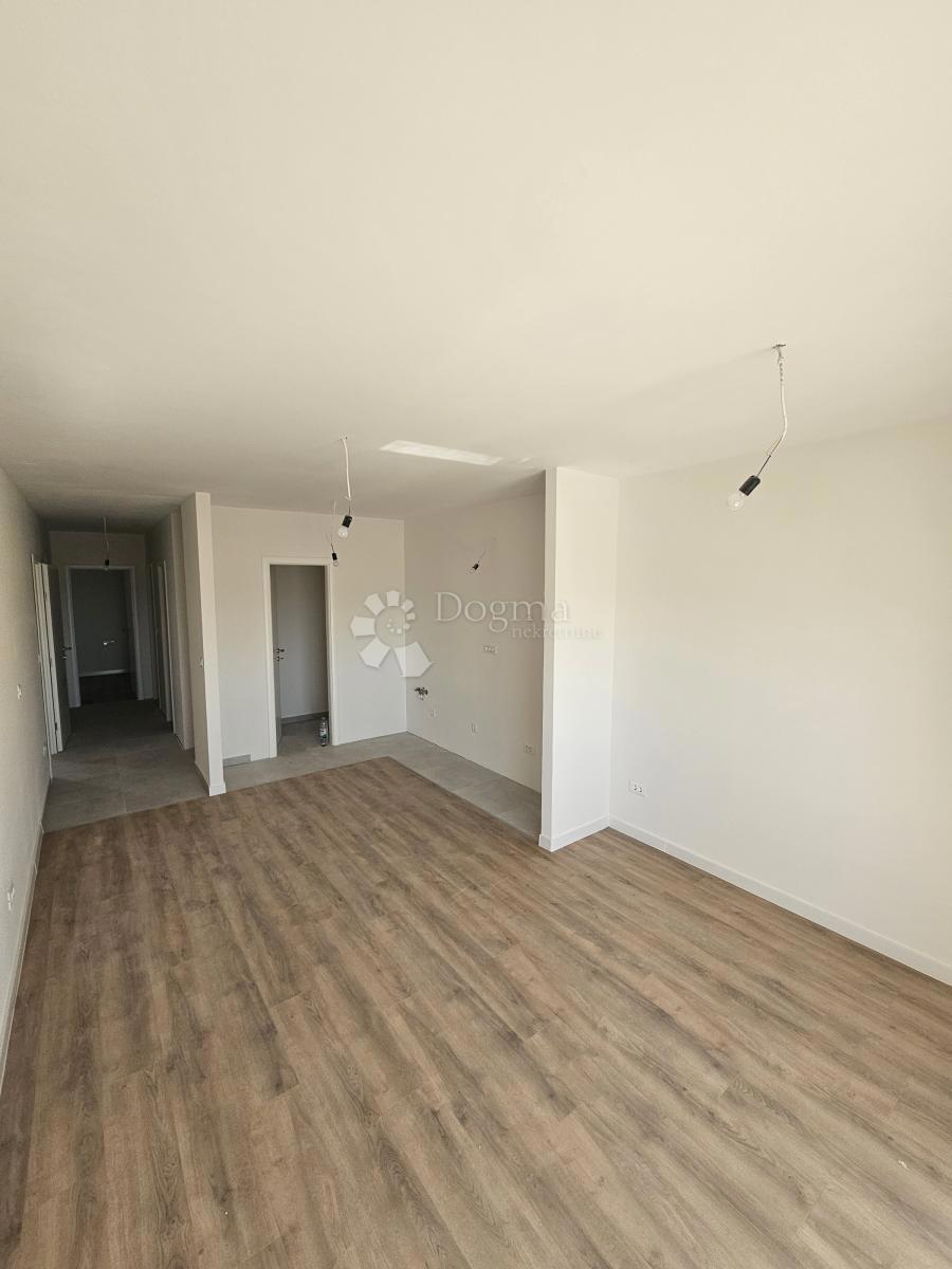 Stanovanje Kaštel Sućurac, Kaštela, 59m2