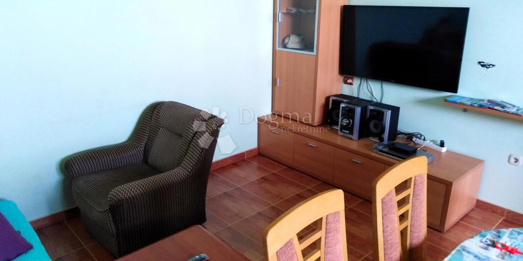 Hiša Ugljan, Preko, 92m2