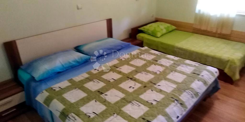 Hiša Ugljan, Preko, 92m2