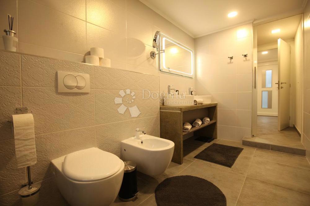 Stanovanje Crnica, Šibenik, 143m2