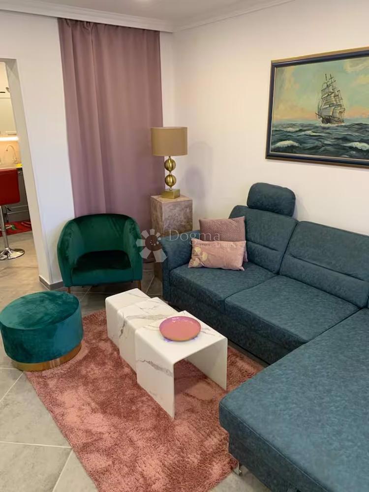 Stanovanje Crnica, Šibenik, 143m2