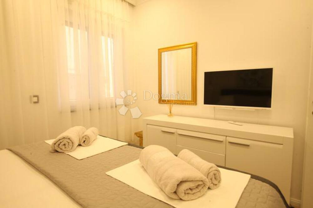 Stanovanje Crnica, Šibenik, 143m2