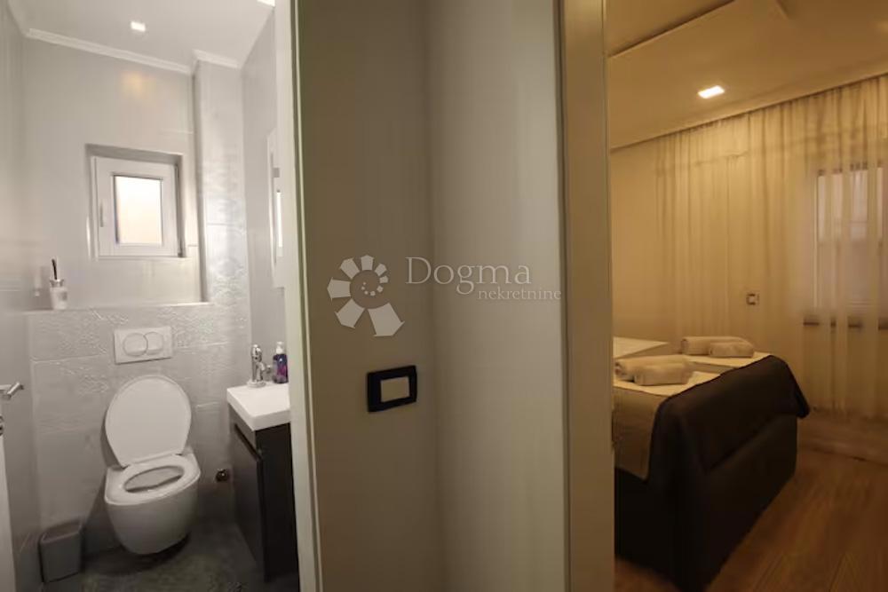 Stanovanje Crnica, Šibenik, 143m2