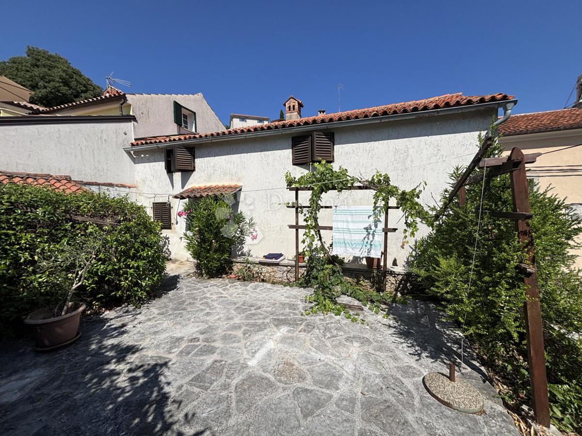 Hiša Valun, Cres, 105m2