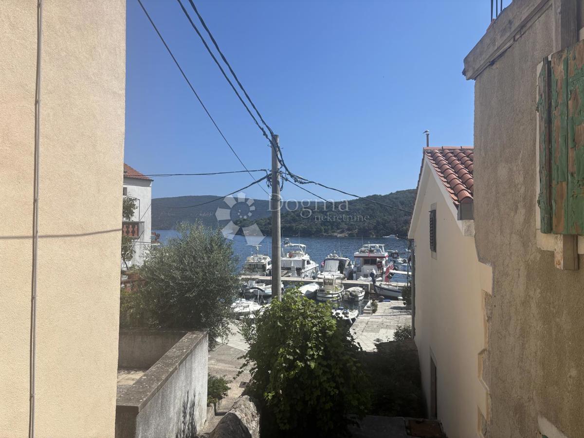 Hiša Valun, Cres, 105m2