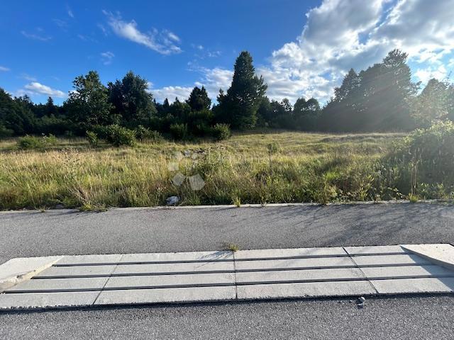 Zazidljivo zemljišče Fužine, 997m2