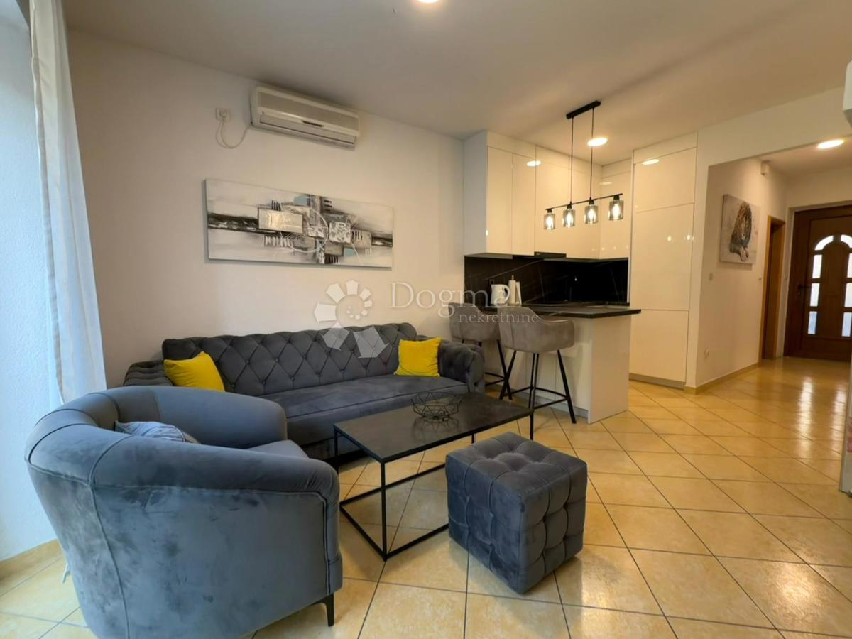 Stanovanje Raša, 48m2