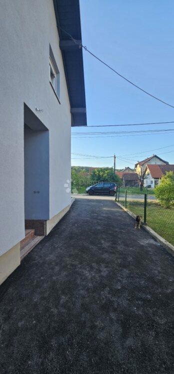 Hiša Brdovec, 165m2