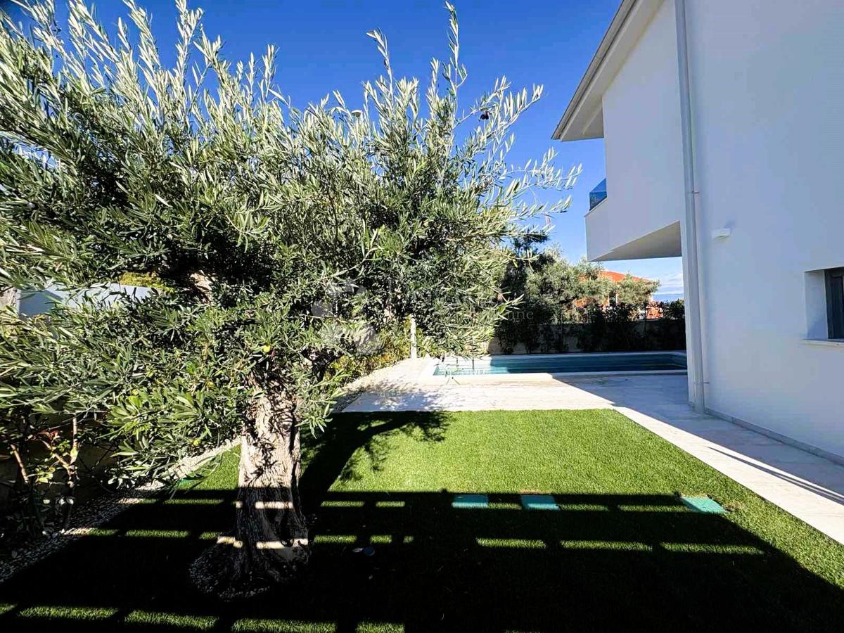 Hiša Malinska, Malinska-Dubašnica, 111m2