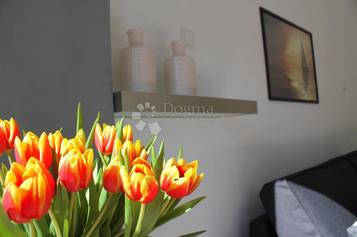 Luksuzni studio z vrtom in teraso, 200 m od morja