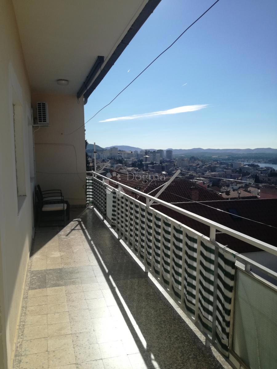 Stanovanje Varoš, Šibenik, 109m2