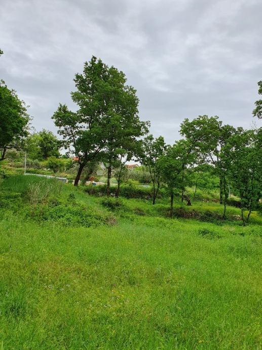 Zazidljivo zemljišče Katuni, Šestanovac, 920m2