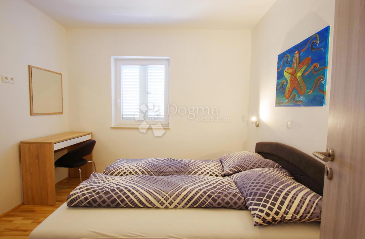 Hiša Rabac, Labin, 438m2