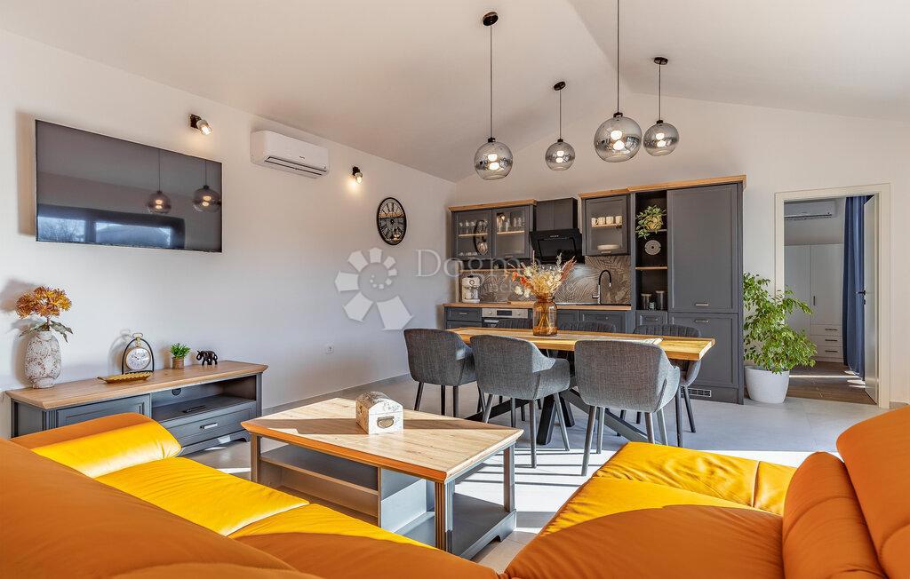 Hiša Kavran, Marčana, 100m2