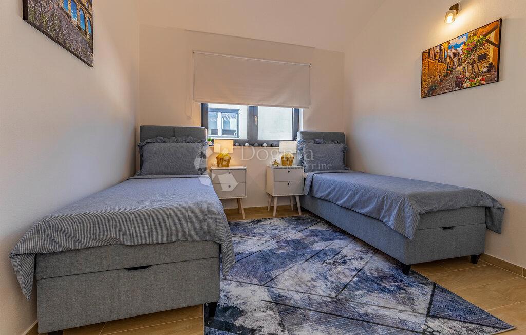 Hiša Kavran, Marčana, 100m2