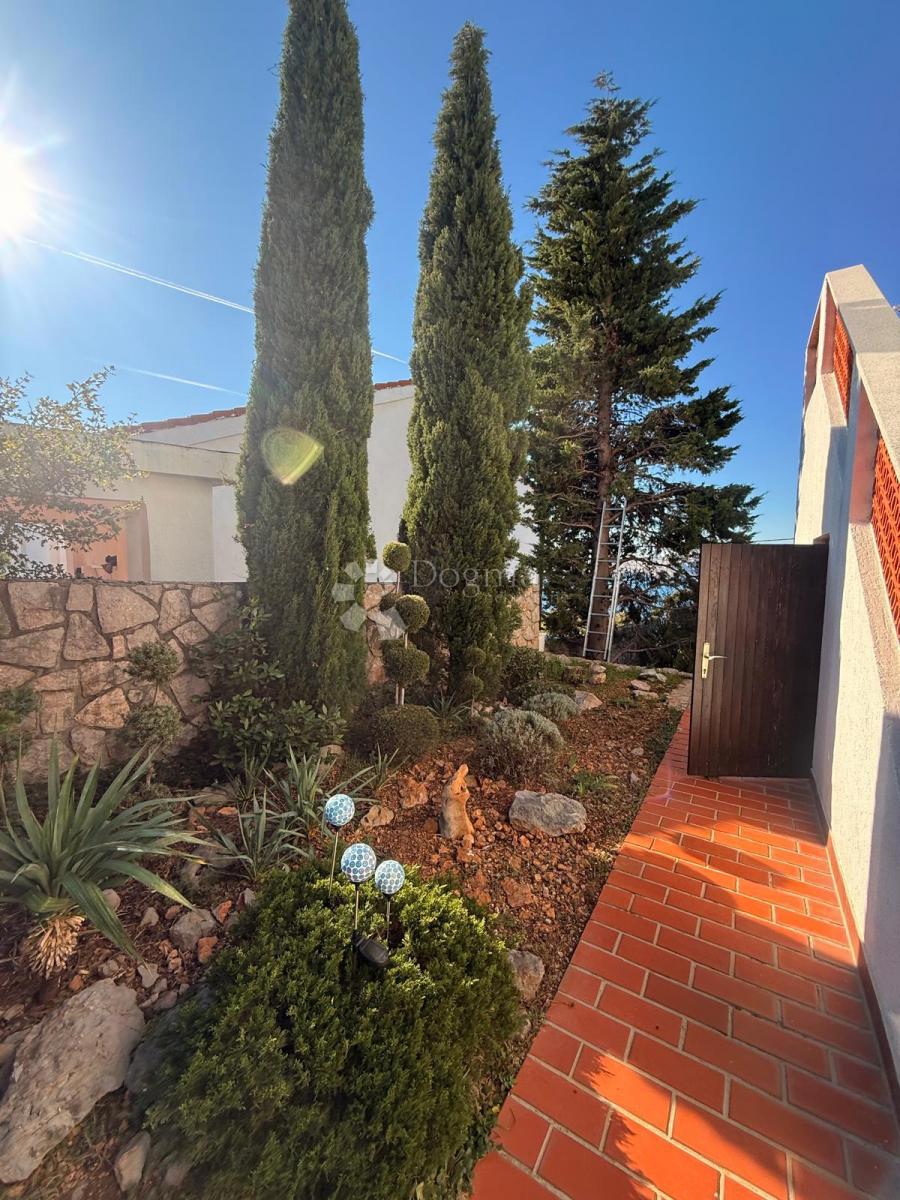 Hiša Jablanac, Senj, 200m2