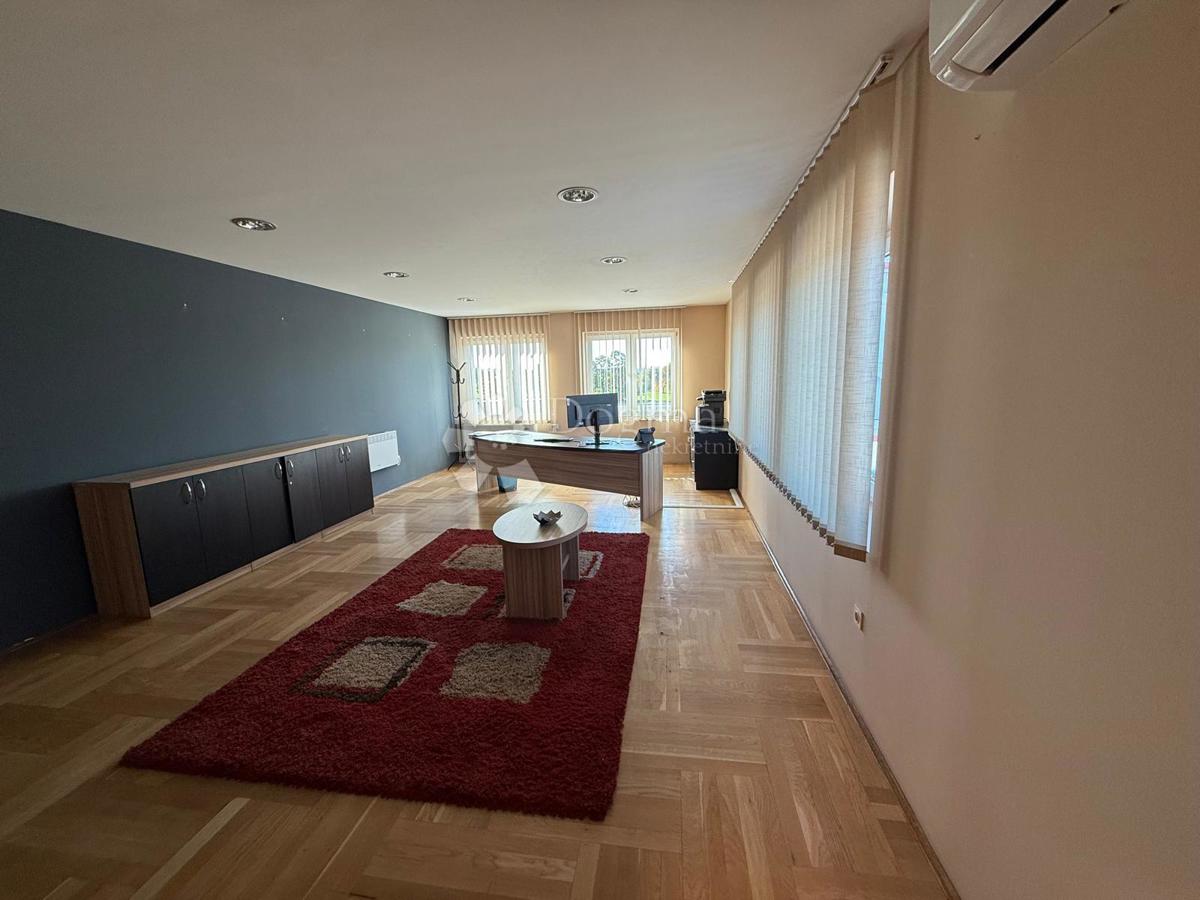Poslovni prostor Centar, Varaždin, 260m2