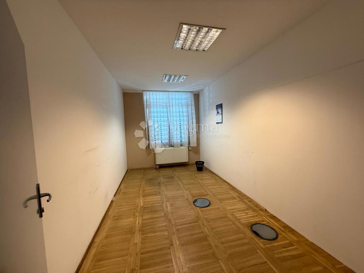 Poslovni prostor Centar, Varaždin, 260m2