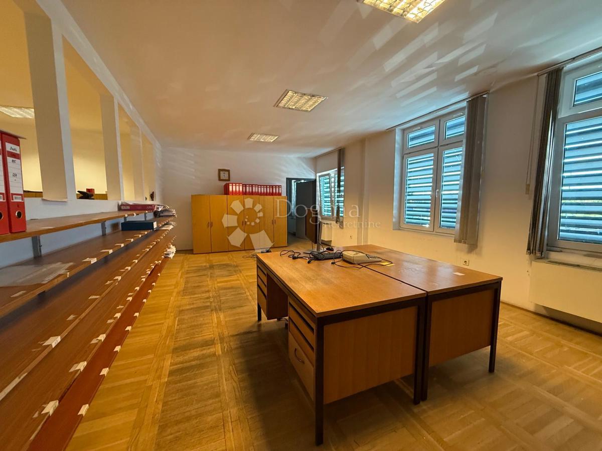 Poslovni prostor Centar, Varaždin, 260m2
