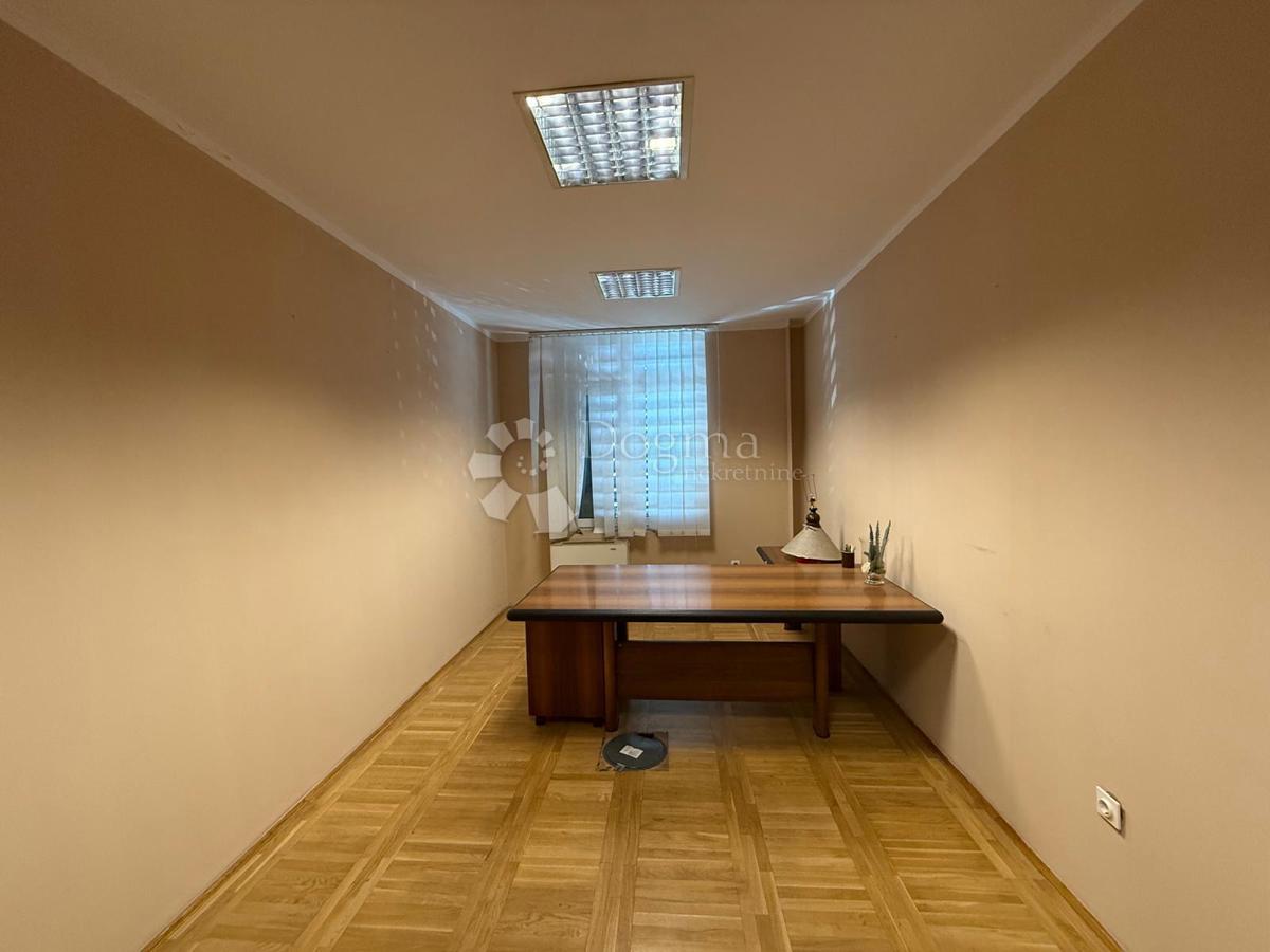 Poslovni prostor Centar, Varaždin, 260m2