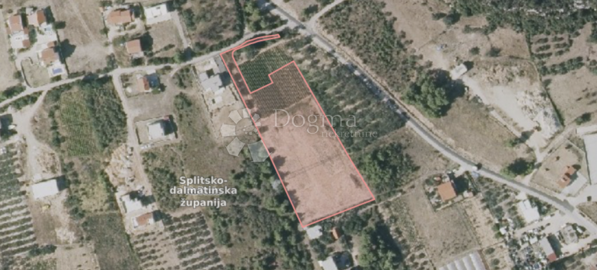 Kmetijsko zemljišče Kaštel Novi, Kaštela, 3.600m2