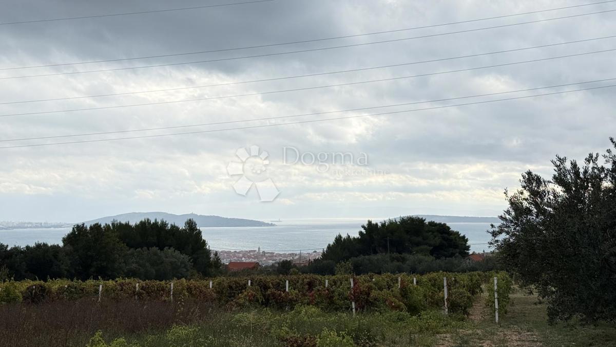 Kmetijsko zemljišče Kaštel Novi, Kaštela, 3.600m2