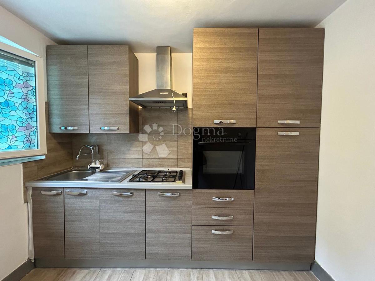 Prenovljeno stanovanje v središču Umaga