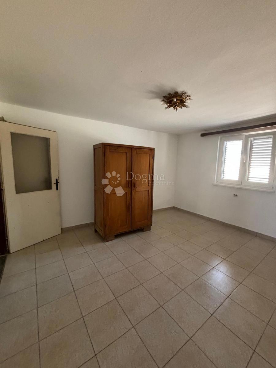 Hiša Bibići, Svetvinčenat, 160m2