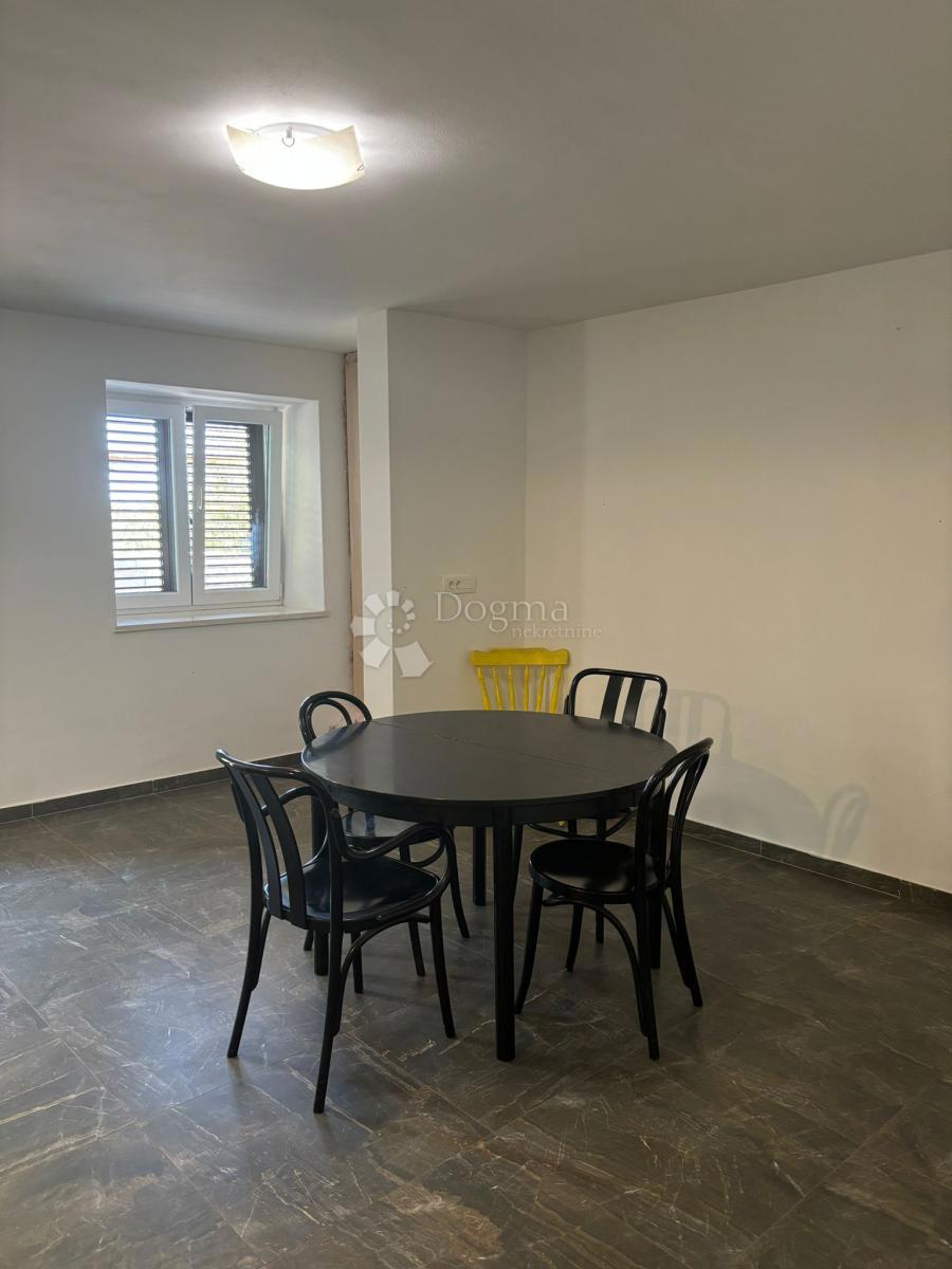 Hiša Bibići, Svetvinčenat, 160m2